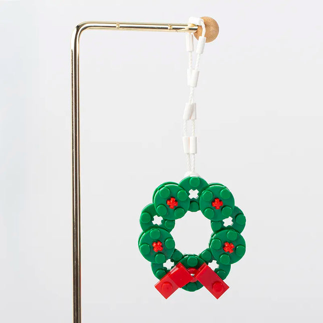 Christmas Wreath Ornament MOC