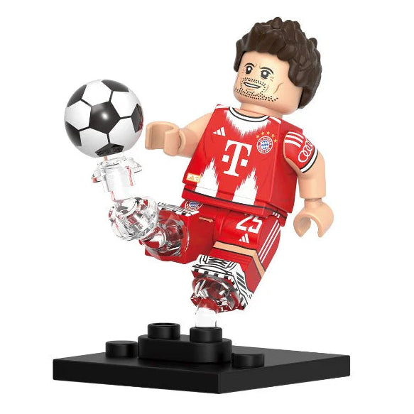 Thomas Müller (Bayern Munich) Custom Football Player Minifigure