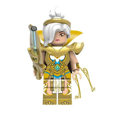 Riven from League of Legends custom Minifigure