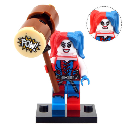 Harley Quinn from Suicide Squad DC Comics Supervillain Minifigure With Hammer - Minifigure Bricks