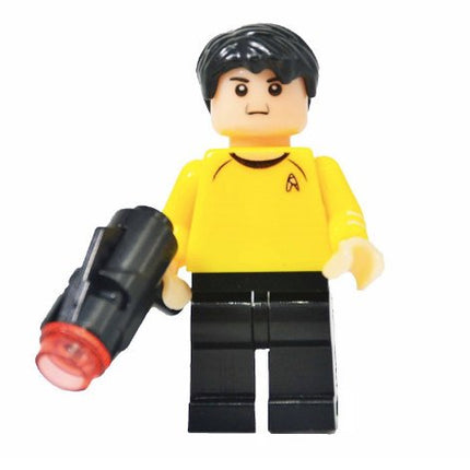 Hikaru Sulu custom Star Trek Minifigure Starship USS Enterprise - Minifigure Bricks
